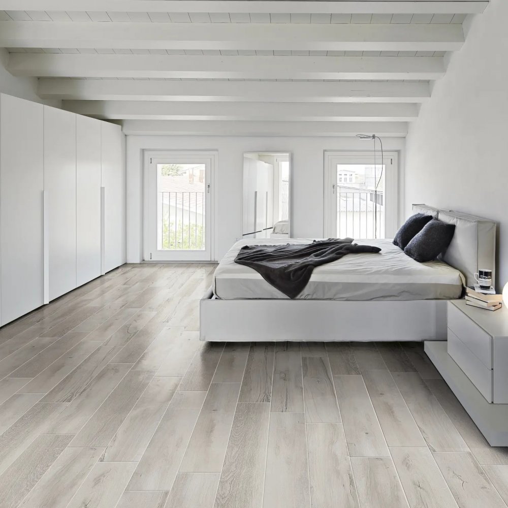 Pavimenti effetto legno rovere in gres Freedhome